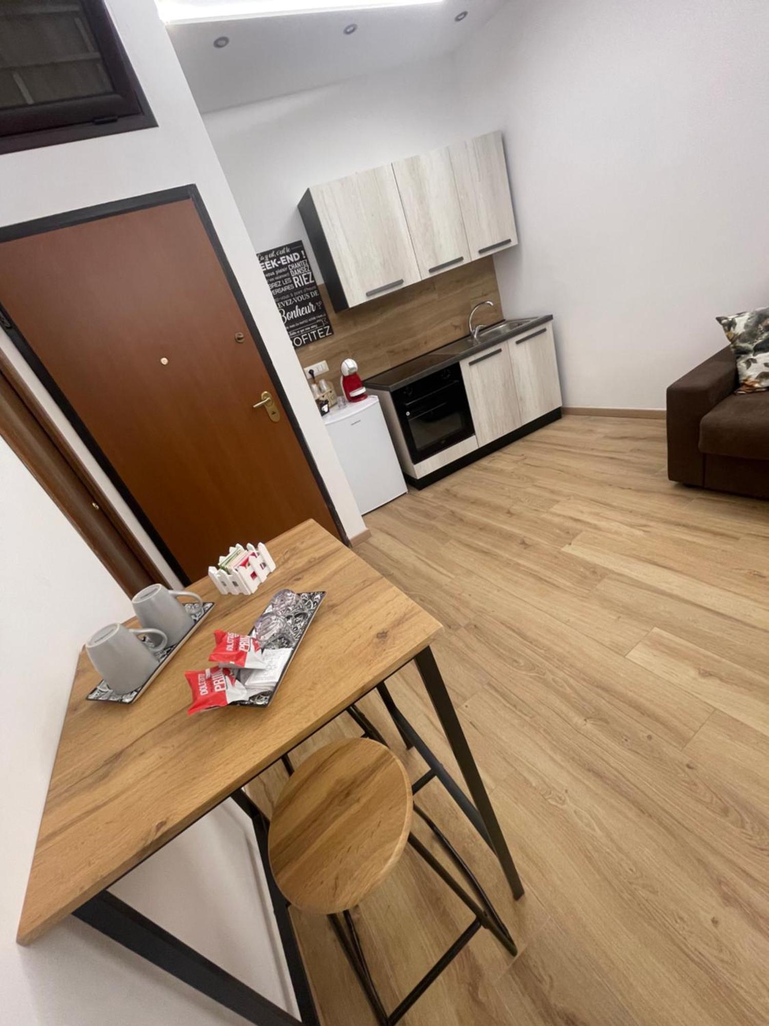 Le Mariancarve Central Apartments Кротоне Екстер'єр фото